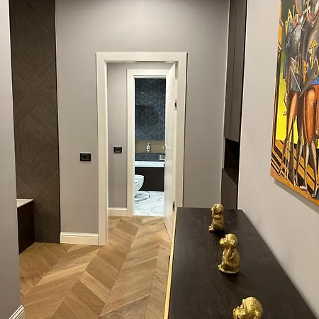 Apartment V28 Milan